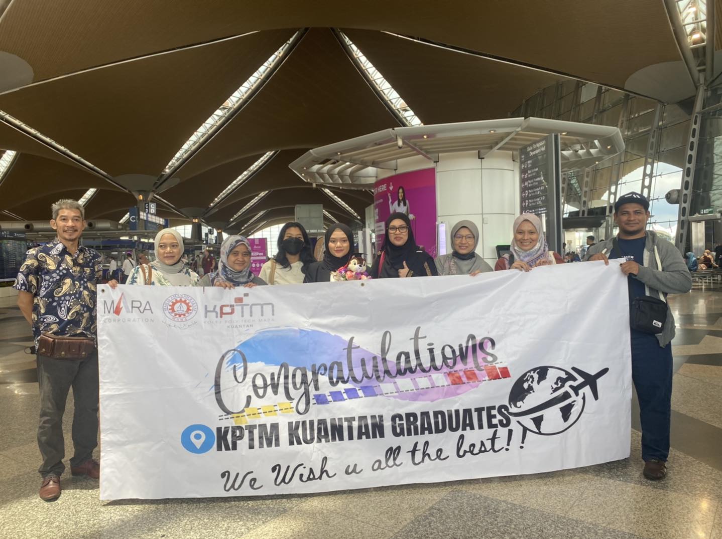 Tahniah pelajar KPTM Kuantan berjaya menyambung pelajaran ke luar negara
